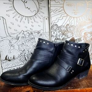 a.n.a Brand ankle boots